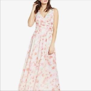 Leith Sleeveless Floral Dress